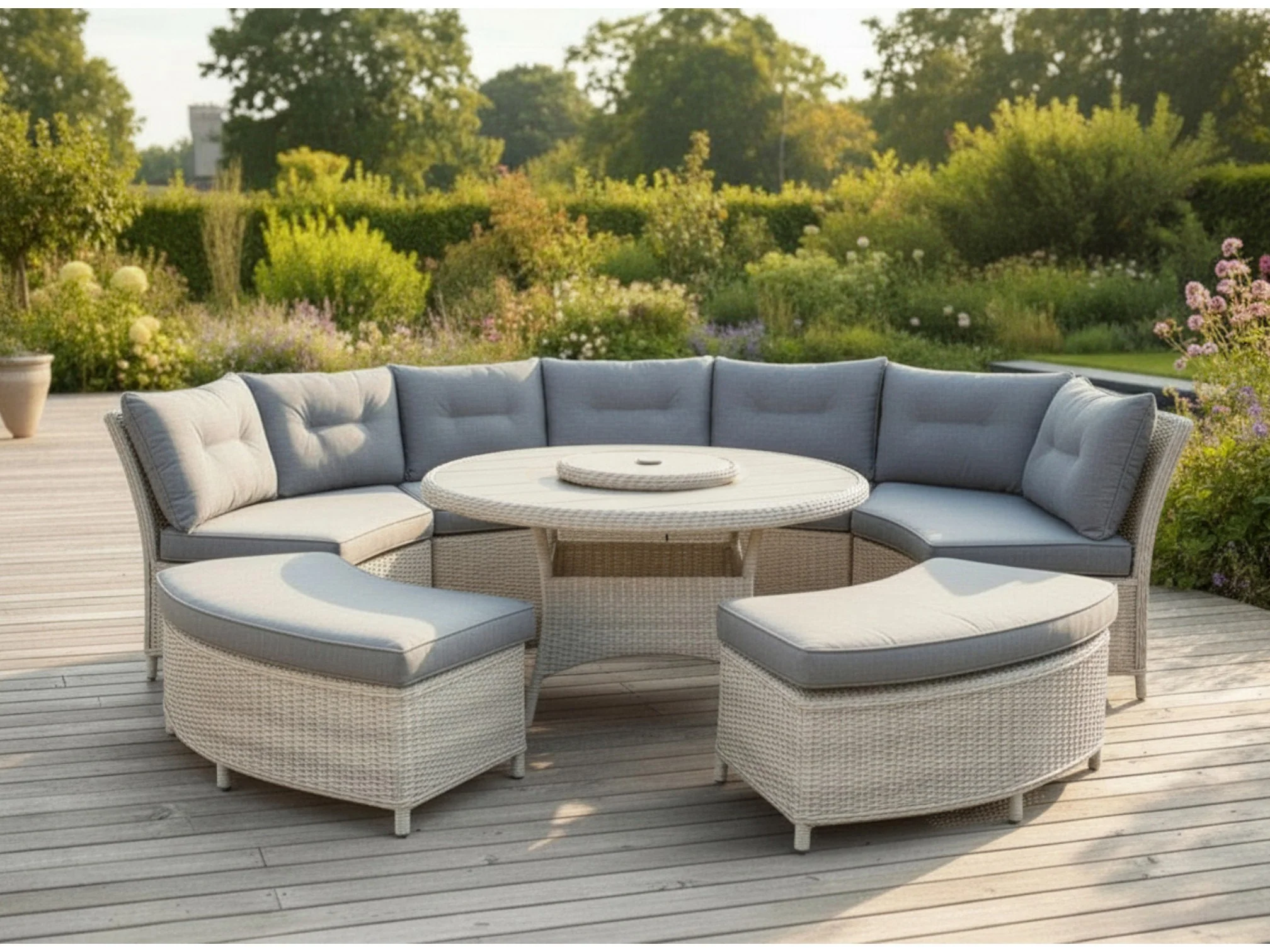 CANNES CURVED DINING SET