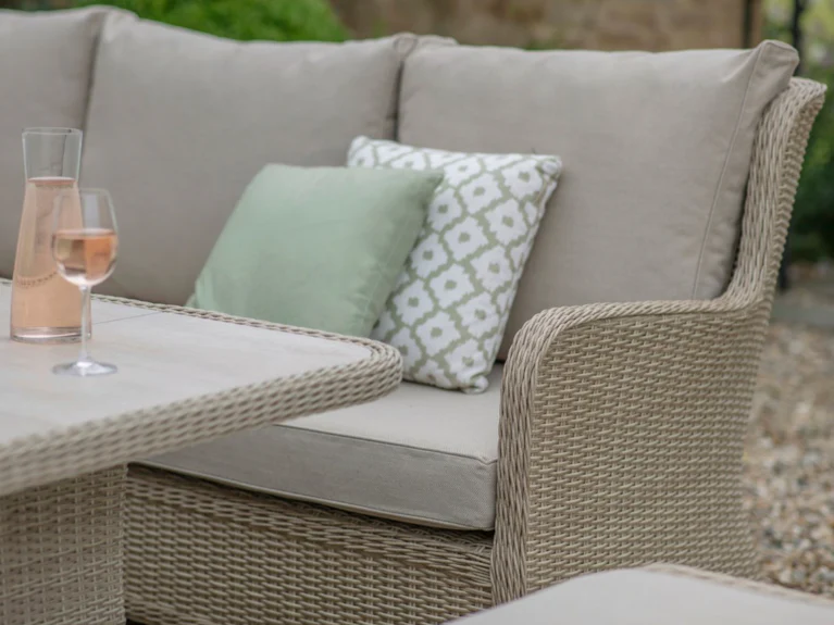 CHEDWORTH SANDSTONE SQUARE SOFA SET WITH FIREPIT - Image 5