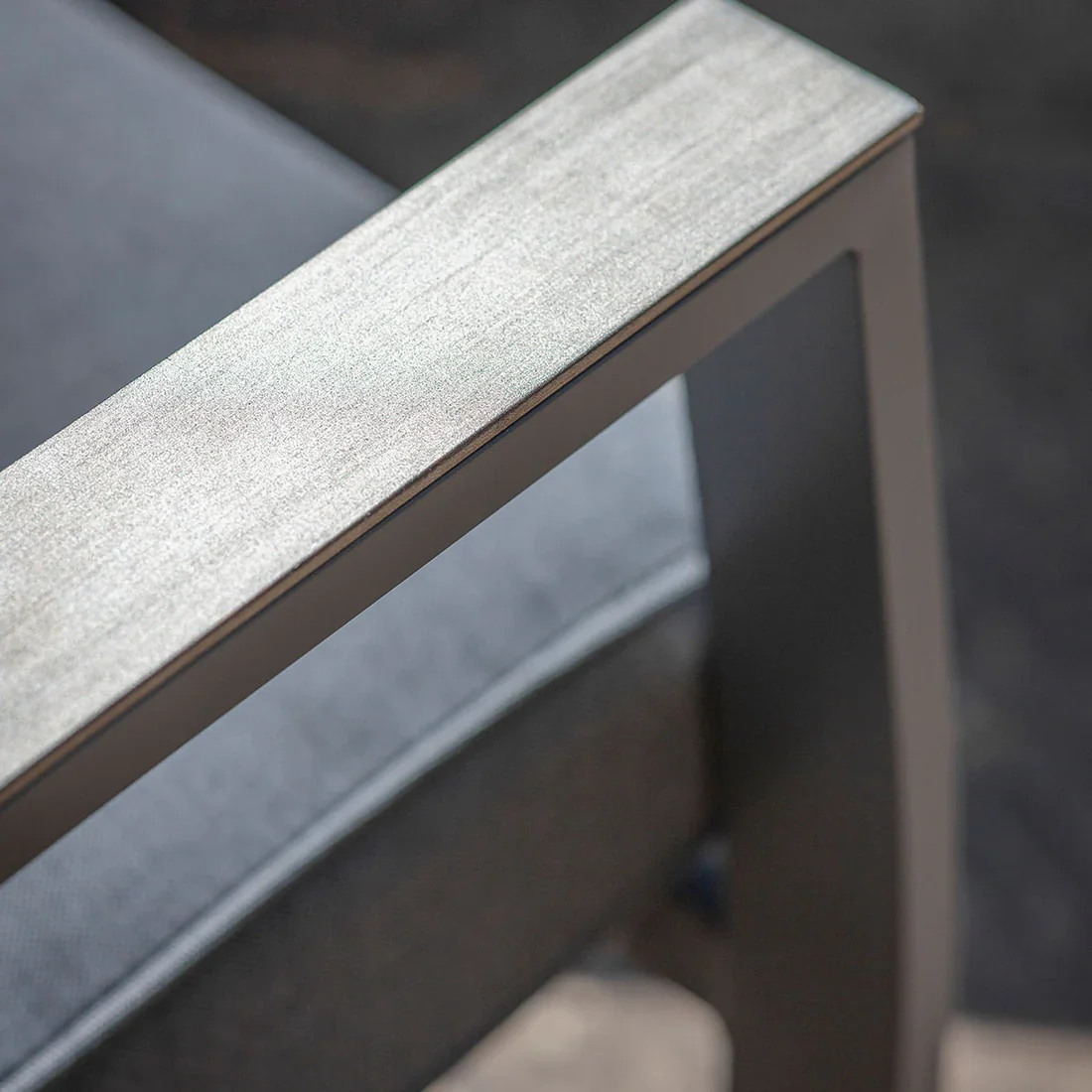 MONZA SQUARE MODULAR SET WITH ADJUSTABLE TABLE - Image 3