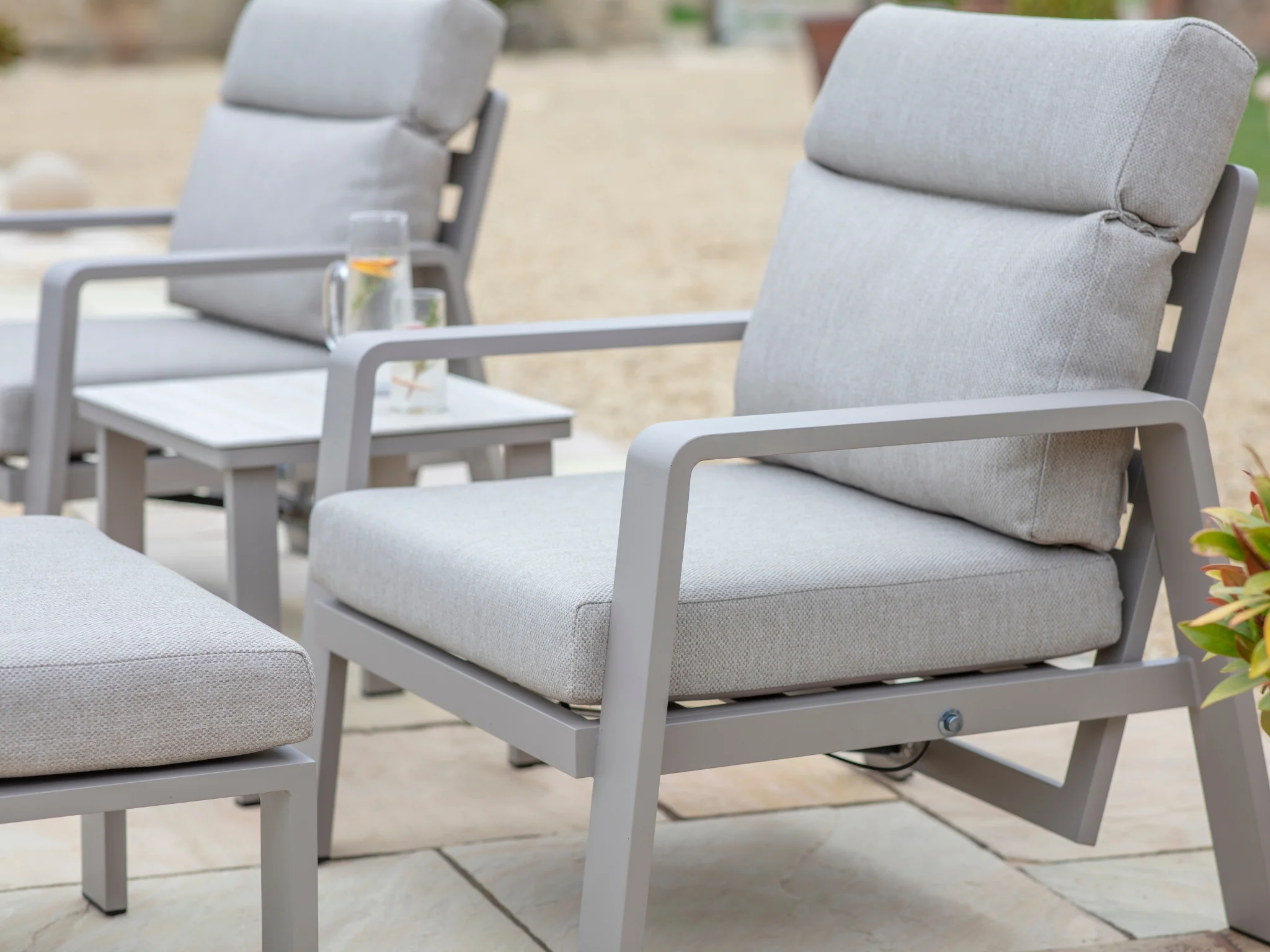 PRAGUE LATTE RECLINING CHAIRS & STOOLS - Image 2