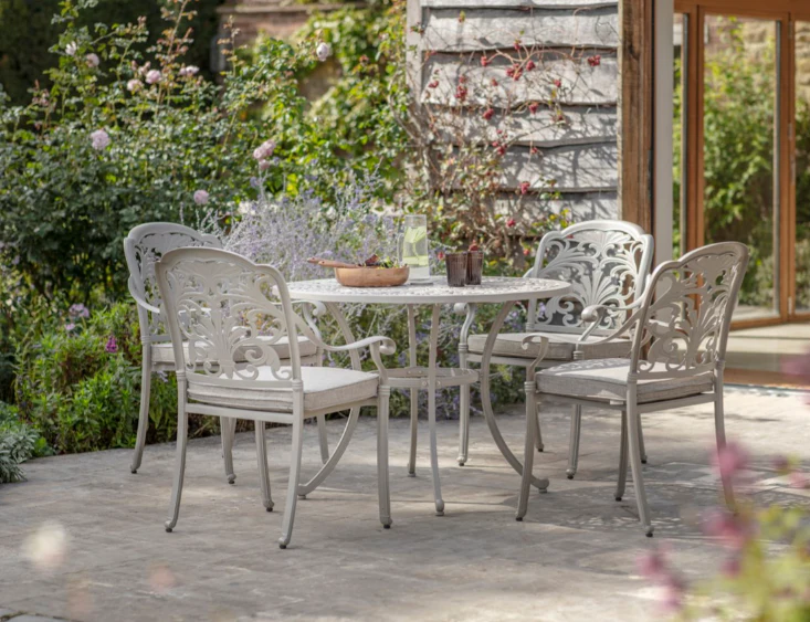 VENICE STONE 4 SEAT ROUND SET - Image 2