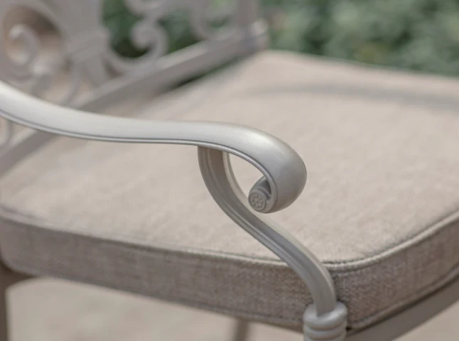 VENICE STONE 4 SEAT ROUND SET - Image 5